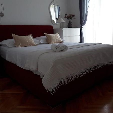 Guest House Mijo Sokol Brela Eksteriør bilde