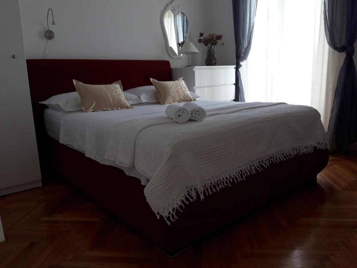 Guest House Mijo Sokol Brela Eksteriør bilde
