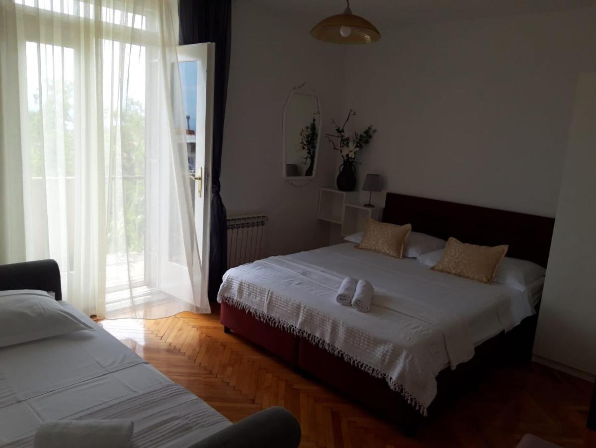 Guest House Mijo Sokol Brela Eksteriør bilde